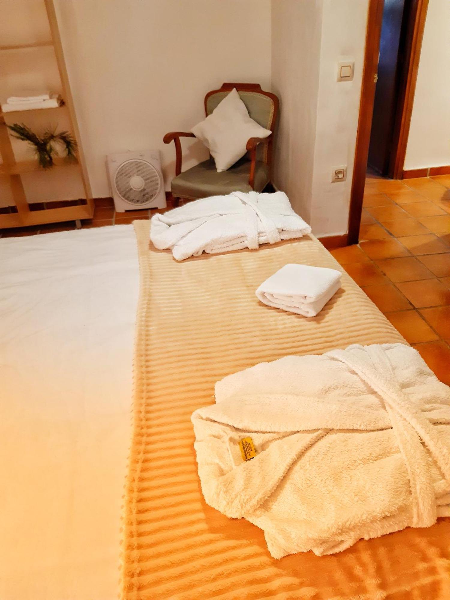 Musas Gastro Casa Rural Apartment Valdealgorfa Luaran gambar